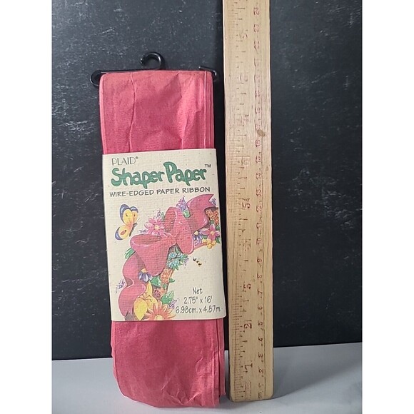 Plaid Shaper Paper Red Wire-Edged Paper Ribbon, Vintage READ - Picture 9 of 10